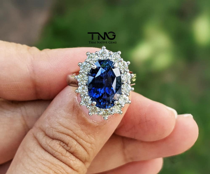 Blue Sapphire Halo Diamond Platinum Engagement Ring