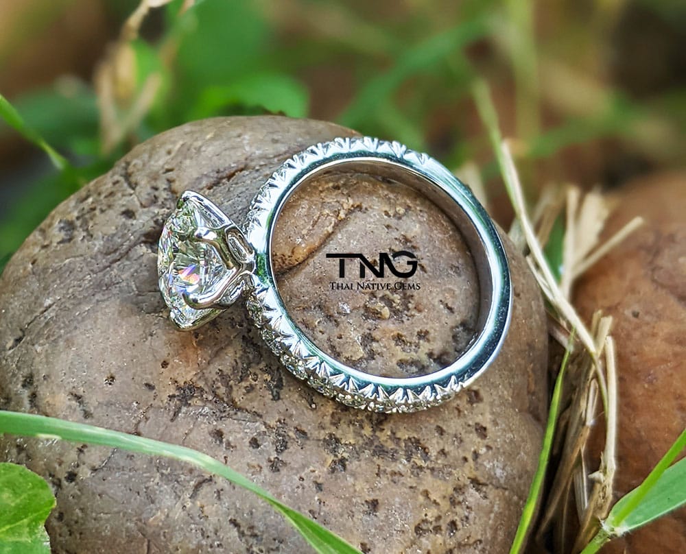 Lab Grown Diamond Platinum Engagement Ring